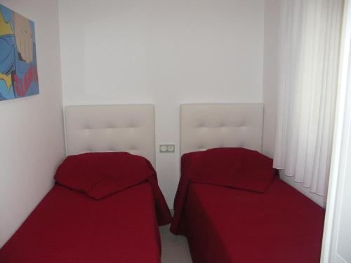 Apartamentos Plaza Espana เนร์คา ภายนอก รูปภาพ
