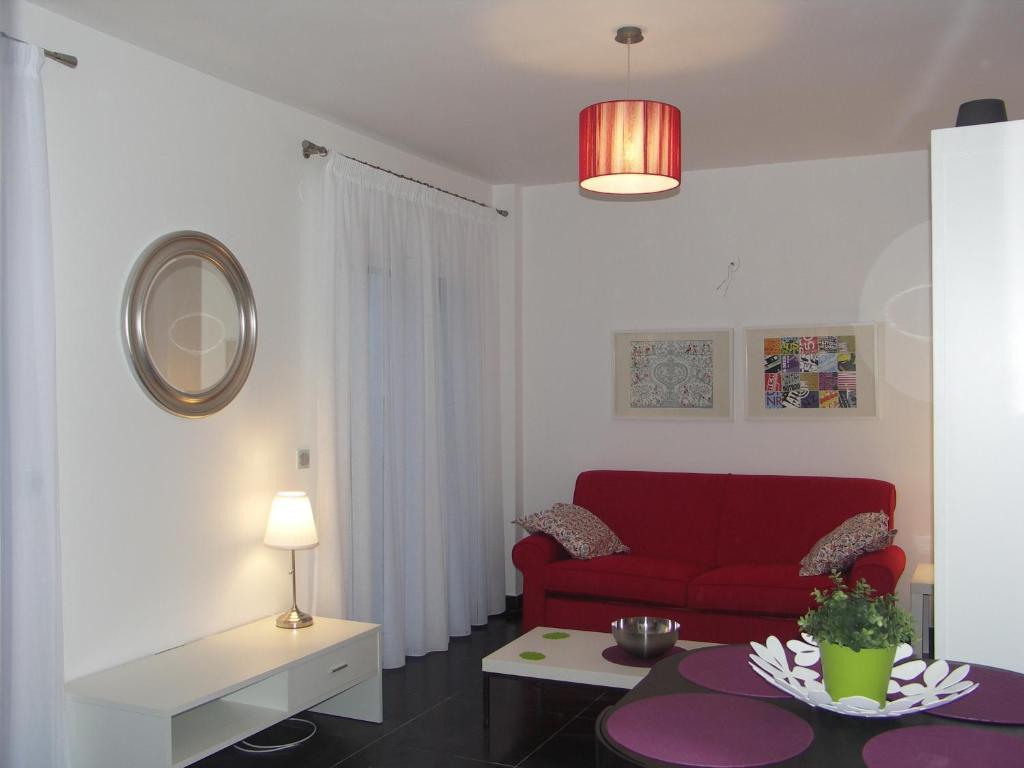 Apartamentos Plaza Espana เนร์คา ภายนอก รูปภาพ